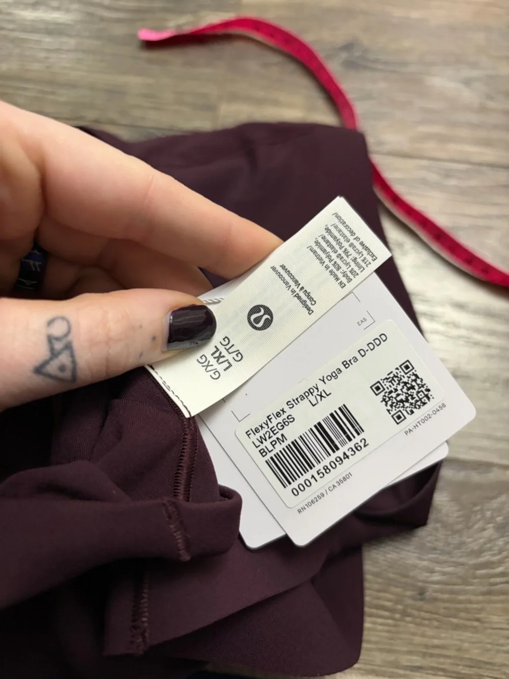 NWT Lululemon FlexyFlex Yoga Bra *Light Support, D-DDD Cups (Black Plum) L/XL